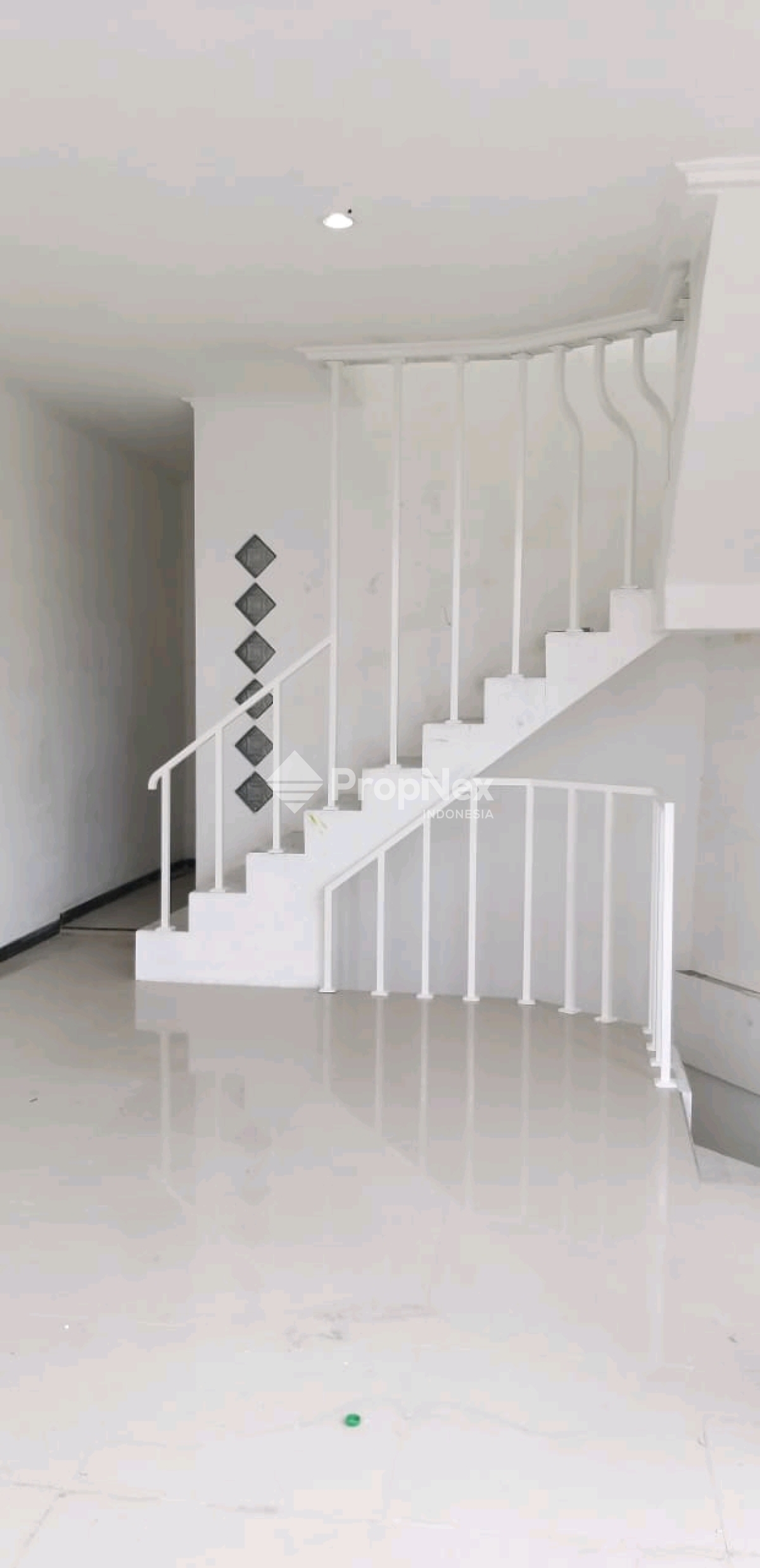 Ruko di Probolinggo — foto 2